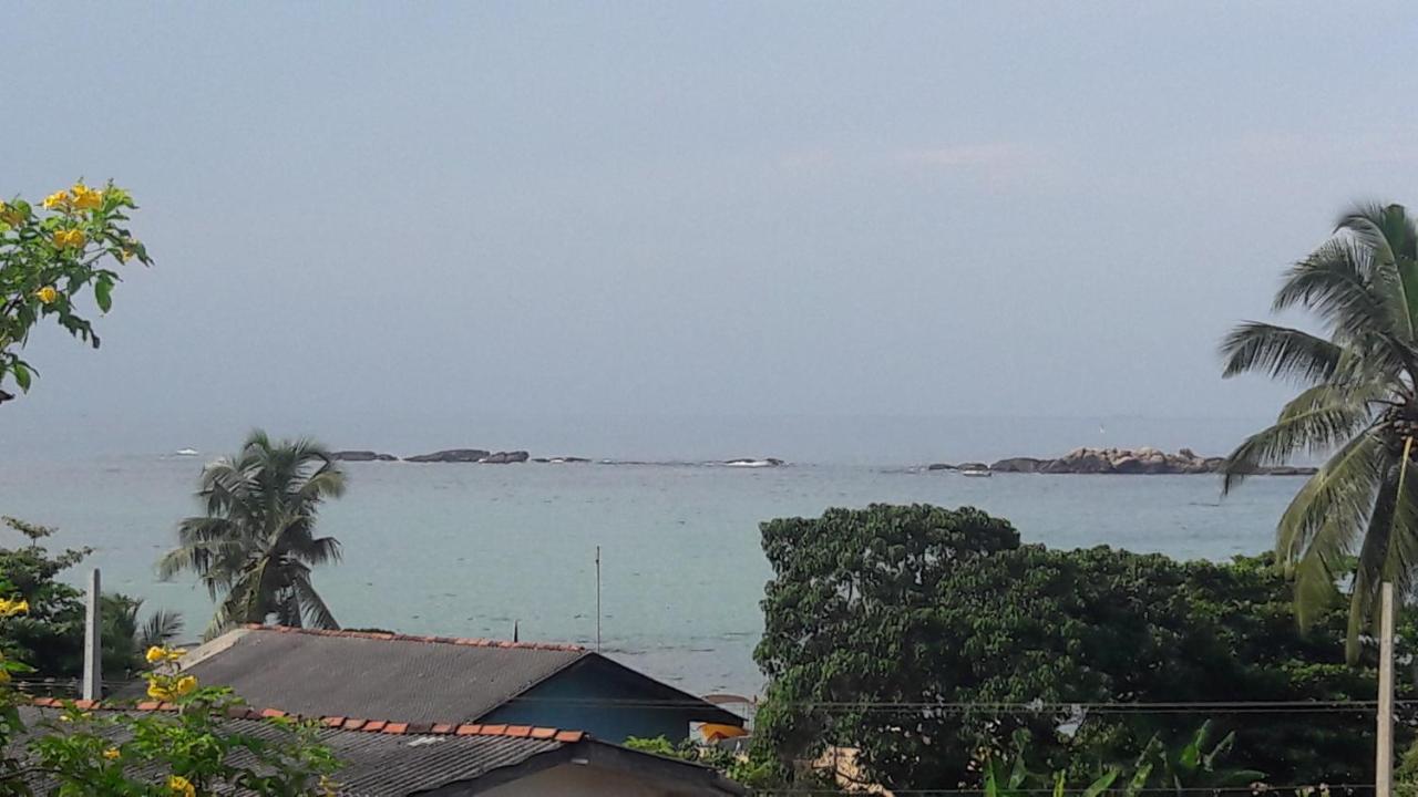 Hotel Moon Light Rest Unawatuna Esterno foto